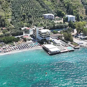 4* Otel Paradise