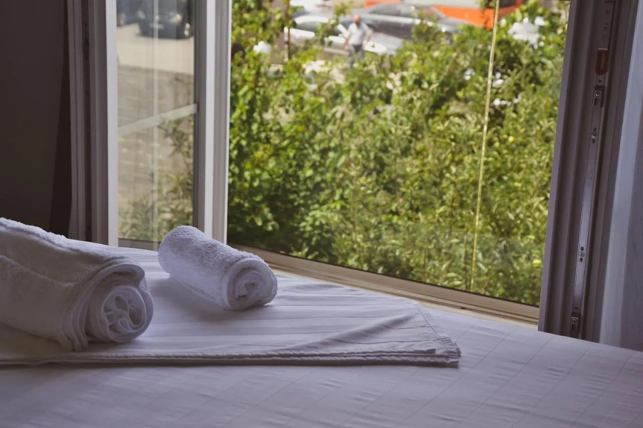 ***  Airport Garden Hotel Rinas Albanien