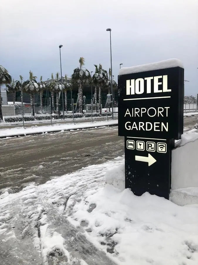 Airport Garden Hotel Rinas
