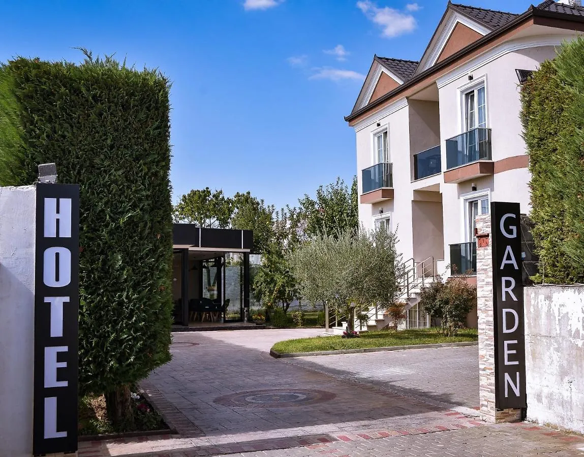 ***  Airport Garden Hotel Rinas Albanien